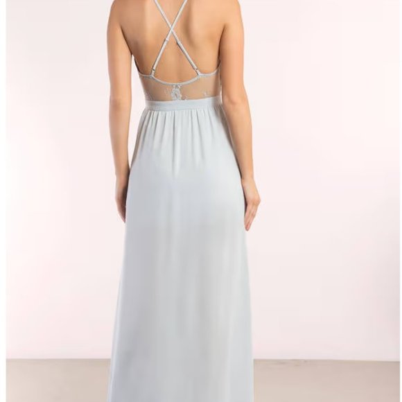 Tobi Opposites Attract Dress in Light Blue - Picture 2 of 5